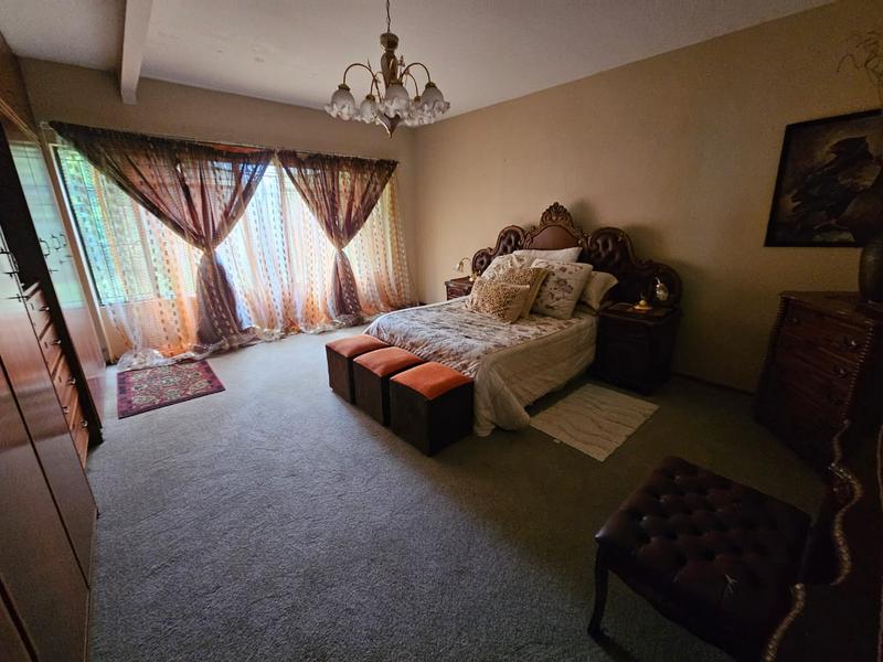 5 Bedroom Property for Sale in Wilkeville North West